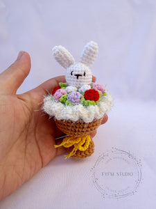 Rabbit Rose bouquet Crochet Toy with Milk Yarn/ Handmade flower Keychain Add Keychain Rabbit Rose bouquet Crochet Toy with Milk Yarn/ Handmade flower Keychain Add Keychain