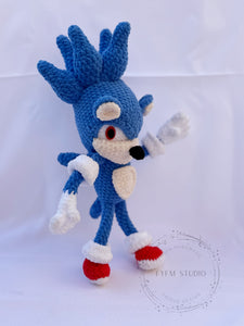Big size Sonic Crochet Toy with Velvet Yarn/ Handmade Toy Keychain