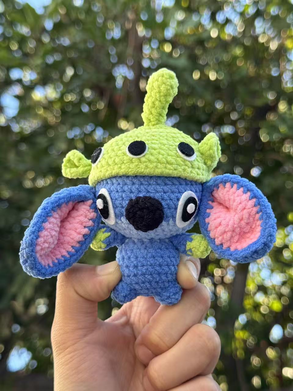Crochet stitch with hat
